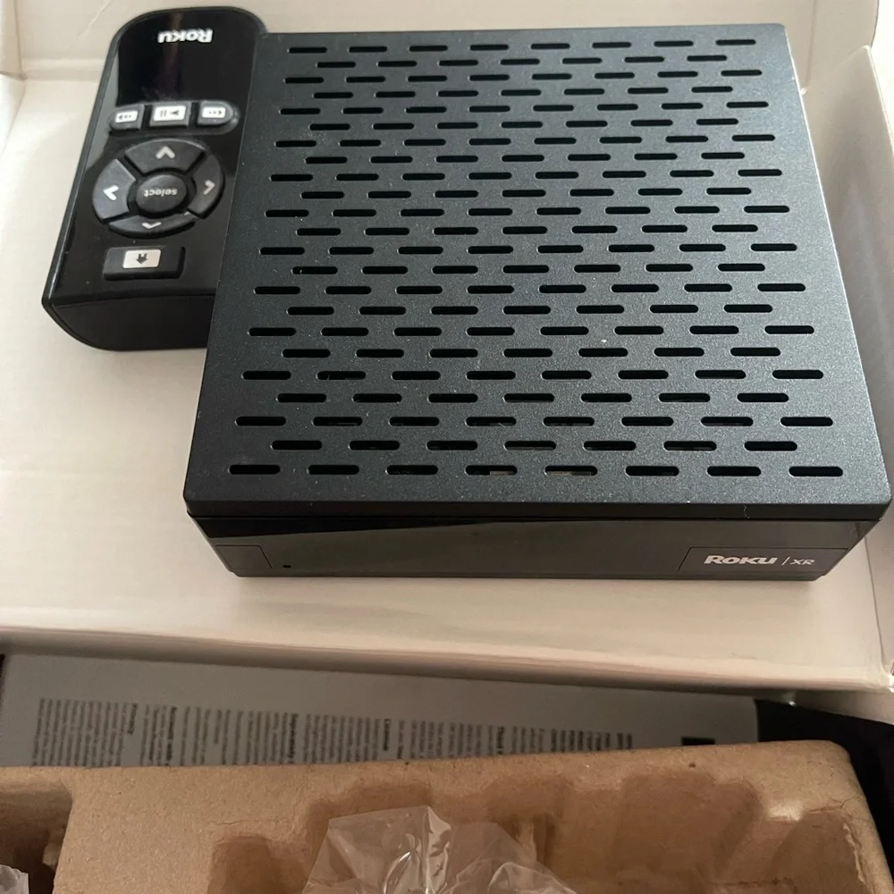 New ROKU - Picture 2 of 4